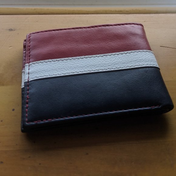 Tommy Hillfigure wallet - Picture 2 of 2